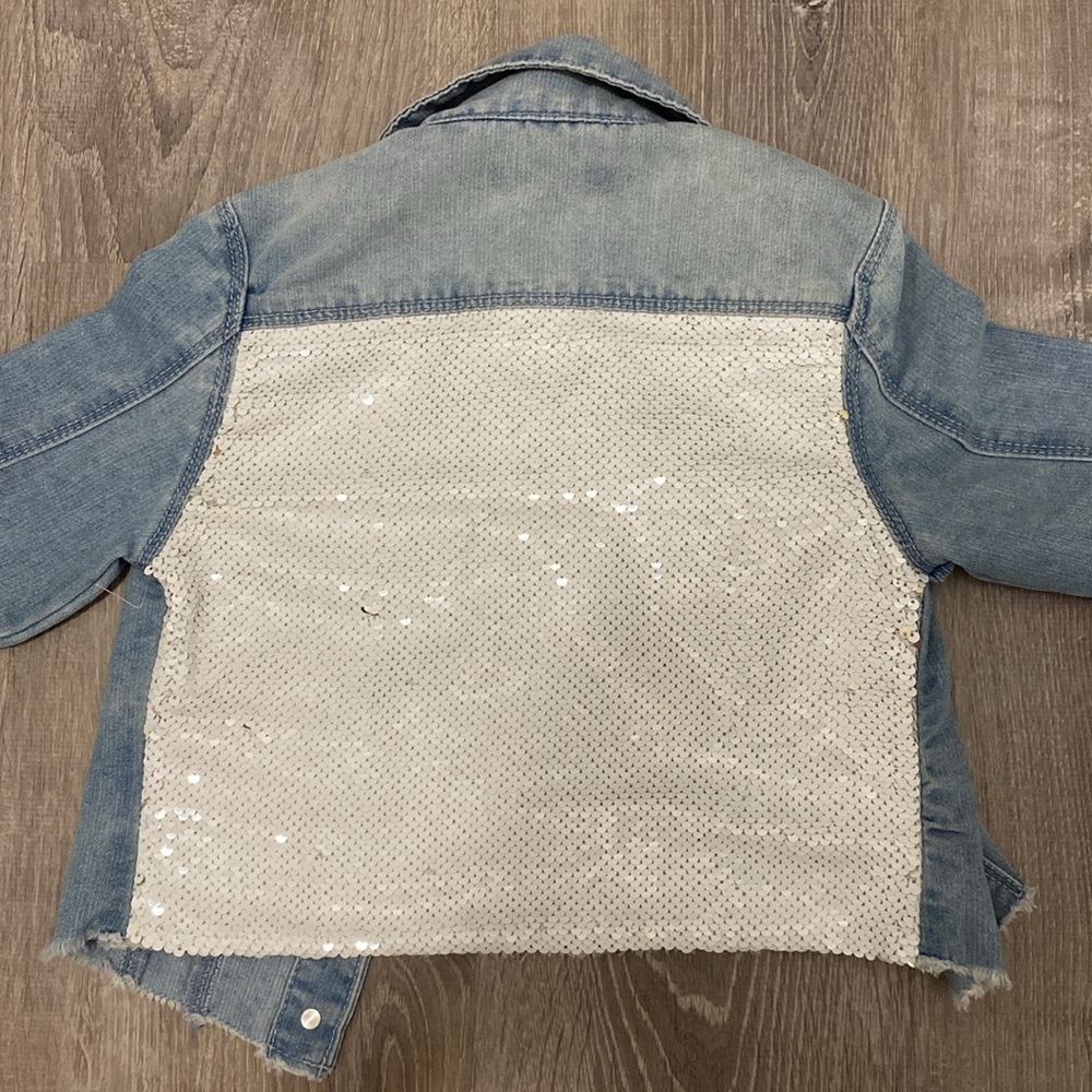 Size Medium (8) brand Squeeze NWT very cute - Picture 3 of 5